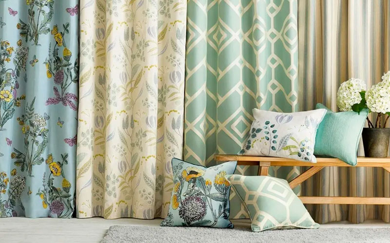 Curtain